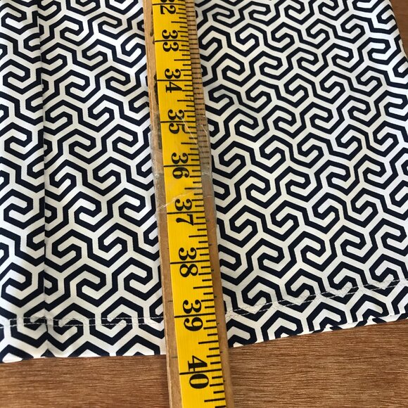 J. Mclaughlin Honeycomb Carmel Pants Women L Blue White Geometric Zip Pocket - Picture 6 of 13